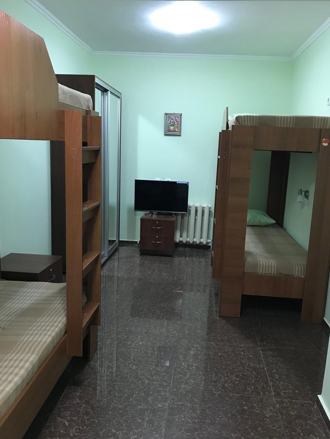 Astana Best Hostel Extérieur photo