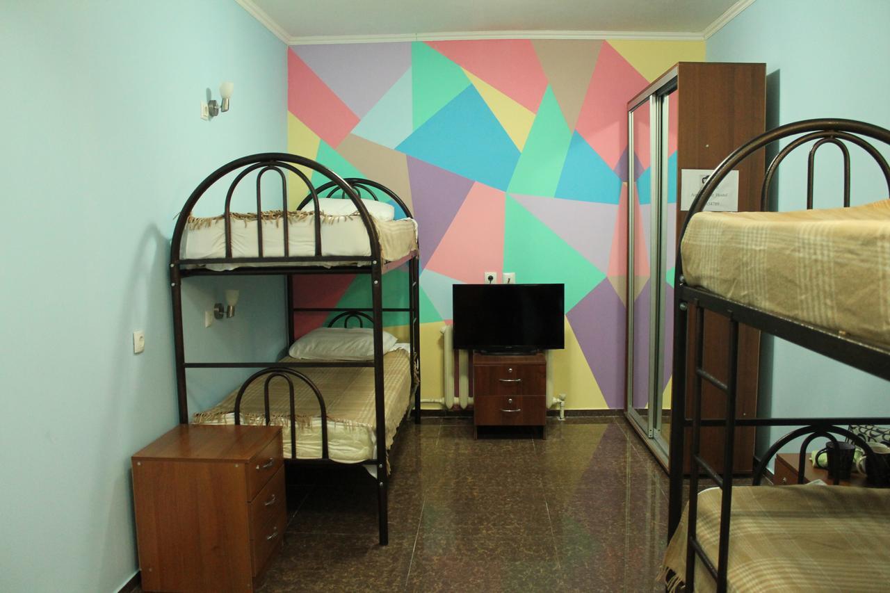 Astana Best Hostel Extérieur photo
